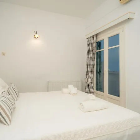 Arhontou Casa de hóspedes 4*