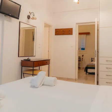 Guest house Arhontou