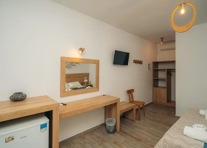 ゲストハウス Arhontou