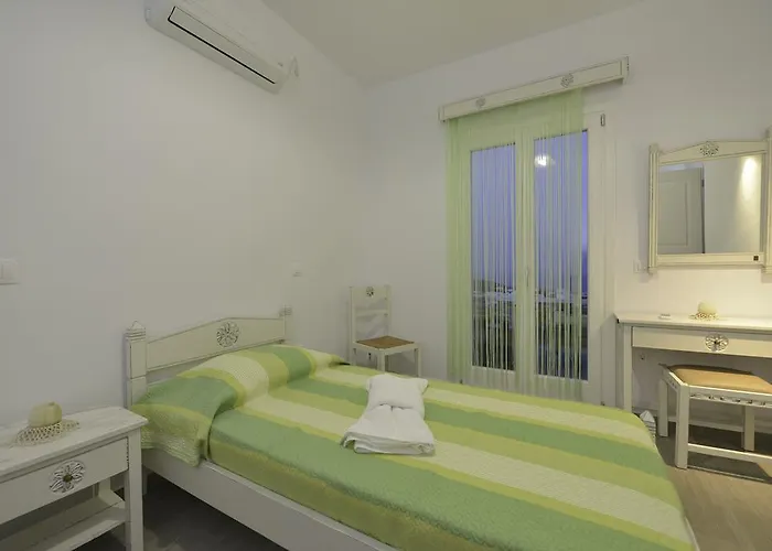 ゲストハウス Arhontou