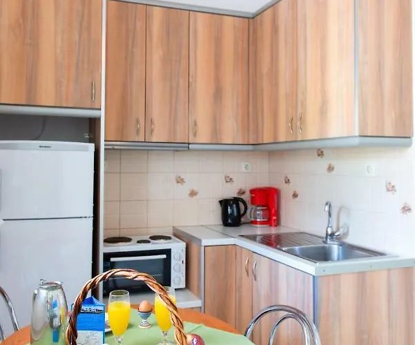 ゲストハウス Arhontou