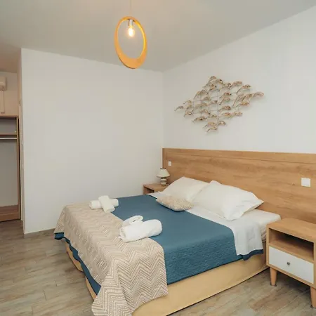 Arhontou 4* Apollonia