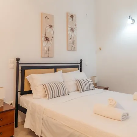 Arhontou Guest house